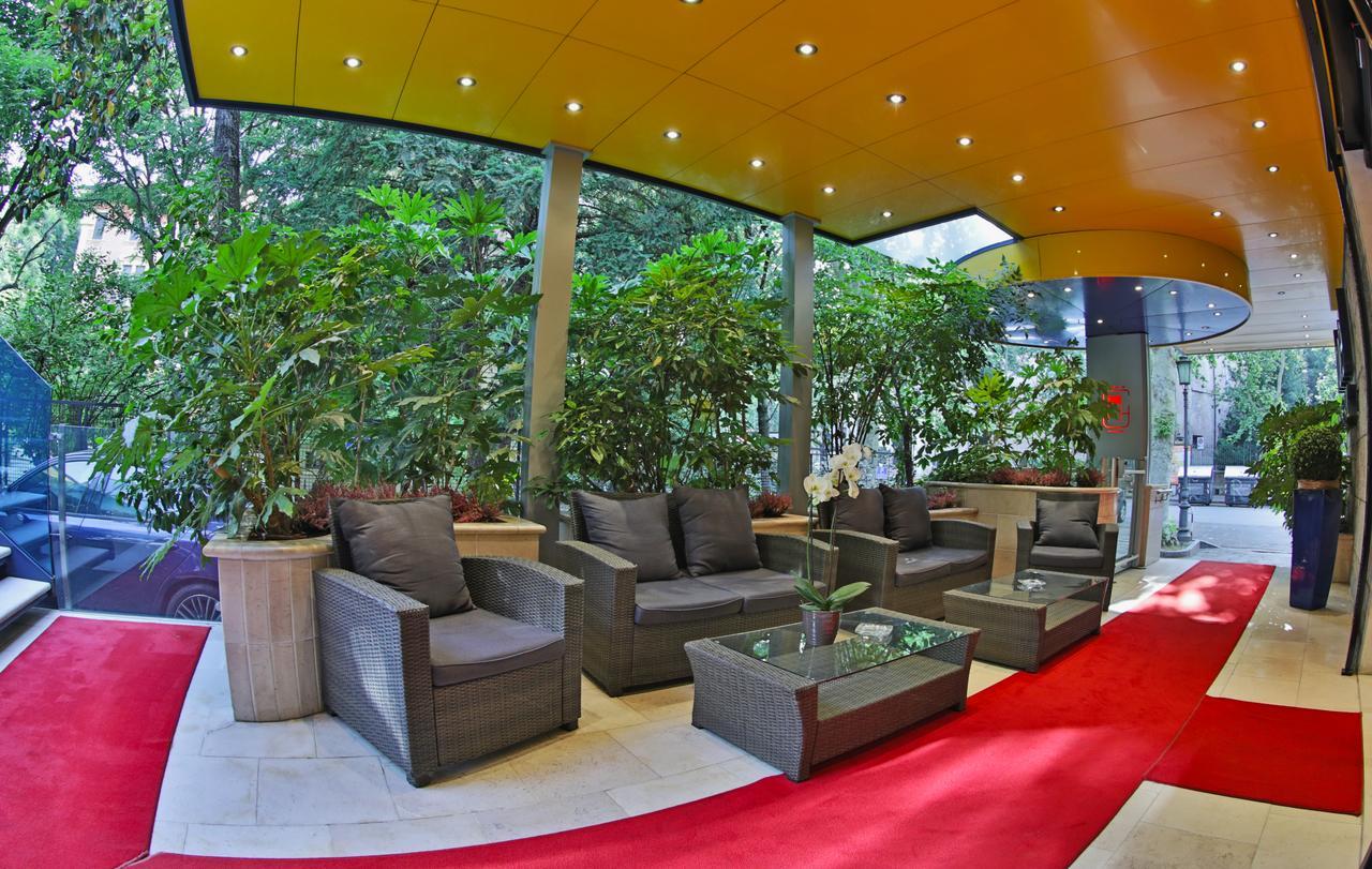 Central Park Hotel Modène Extérieur photo