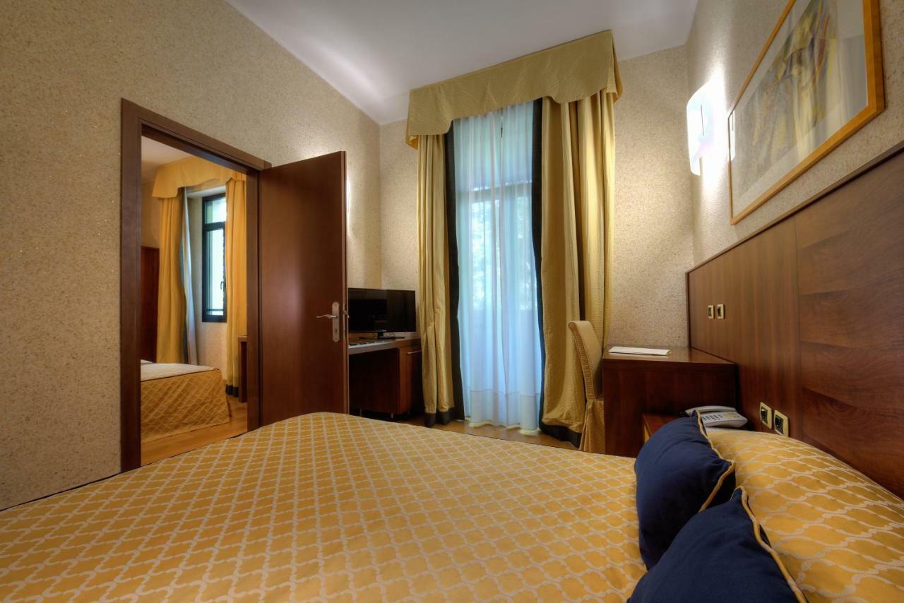 Central Park Hotel Modène Extérieur photo