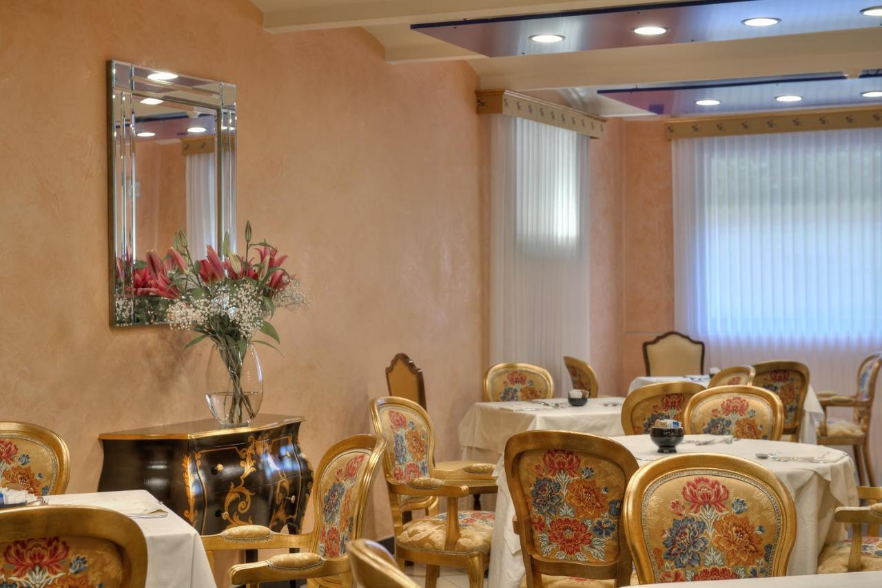 Central Park Hotel Modène Extérieur photo