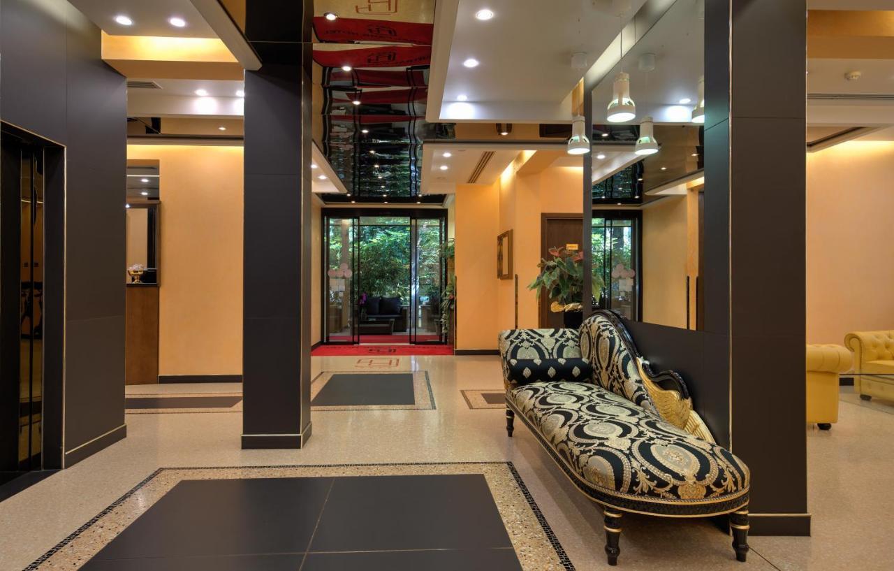 Central Park Hotel Modène Extérieur photo