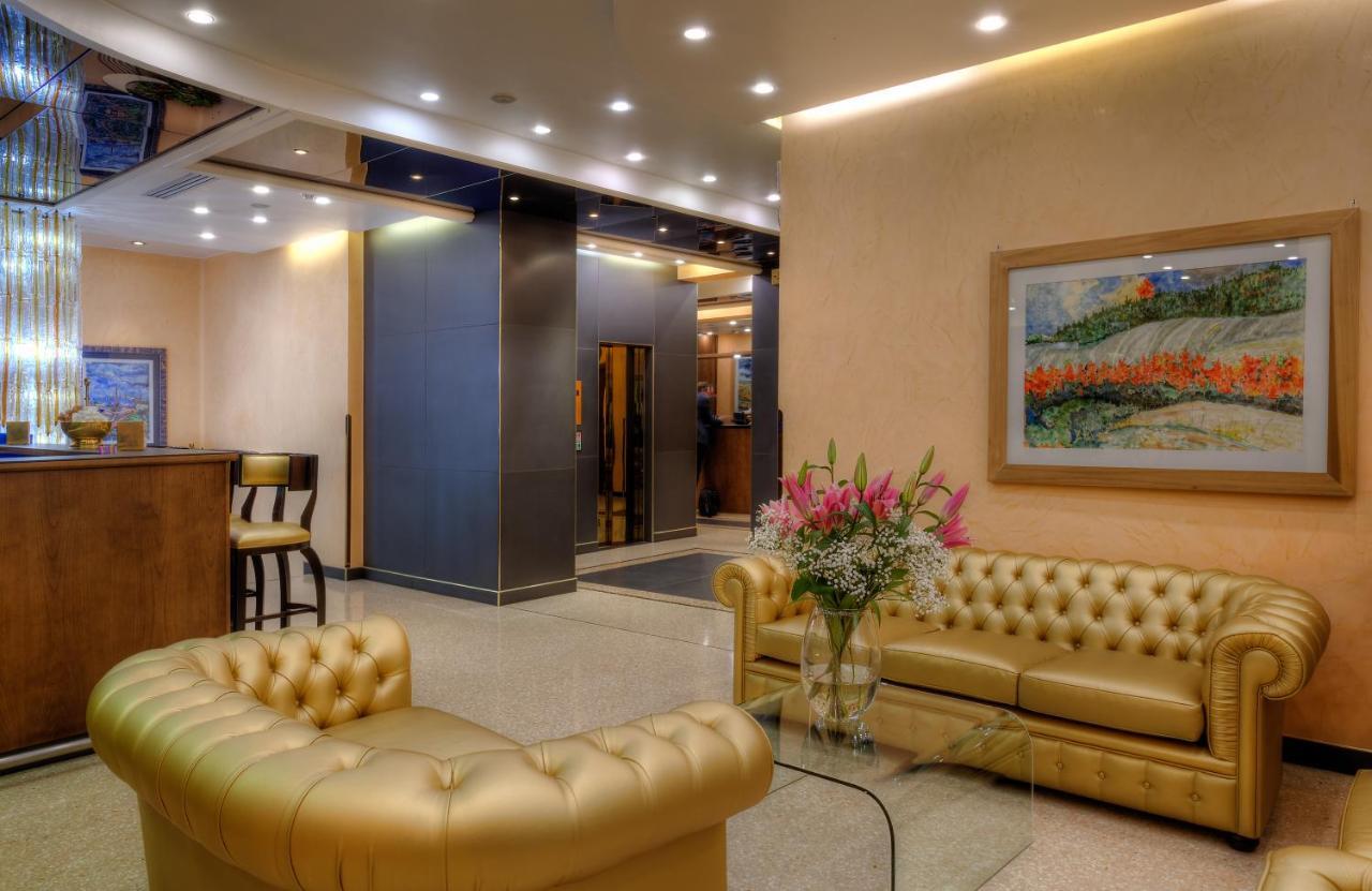 Central Park Hotel Modène Extérieur photo